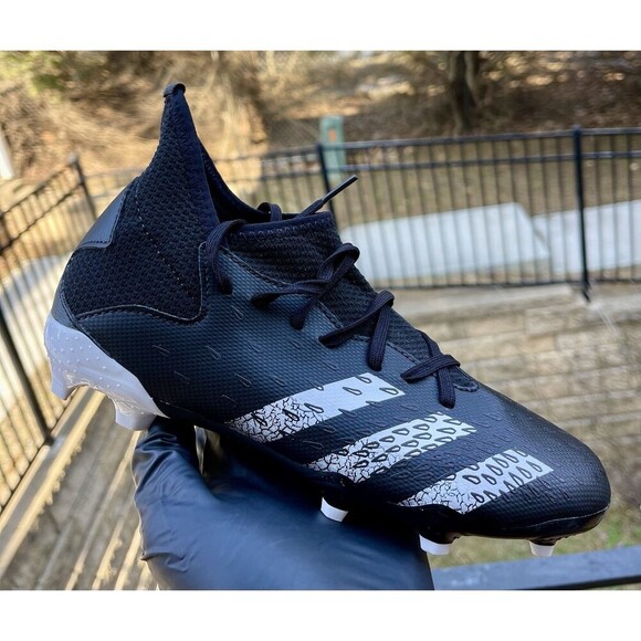 Adidas Predator ‘Demonscale’ Soccer Cleats Men’s 4.5 Black PBB698007 NWOT No Box - Picture 5 of 10
